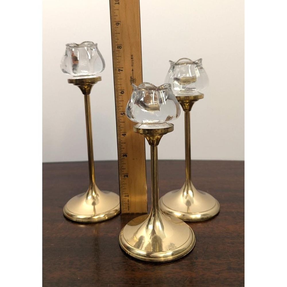 Vintage Graduated Brass Candlestick Holders Set 3 Glass Tulip Votive Cups Gold - Picture 5 of 7